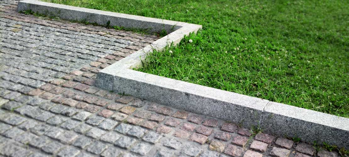 Weg- & Beeteinfassungen