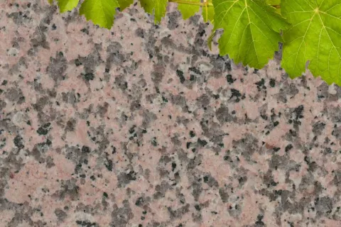 Mauerabdeckung Rosa Porrinho | naturstein-online-kaufen.de