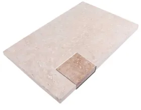 Handmuster von Terrassenplatten Travertin Classic beige-braun